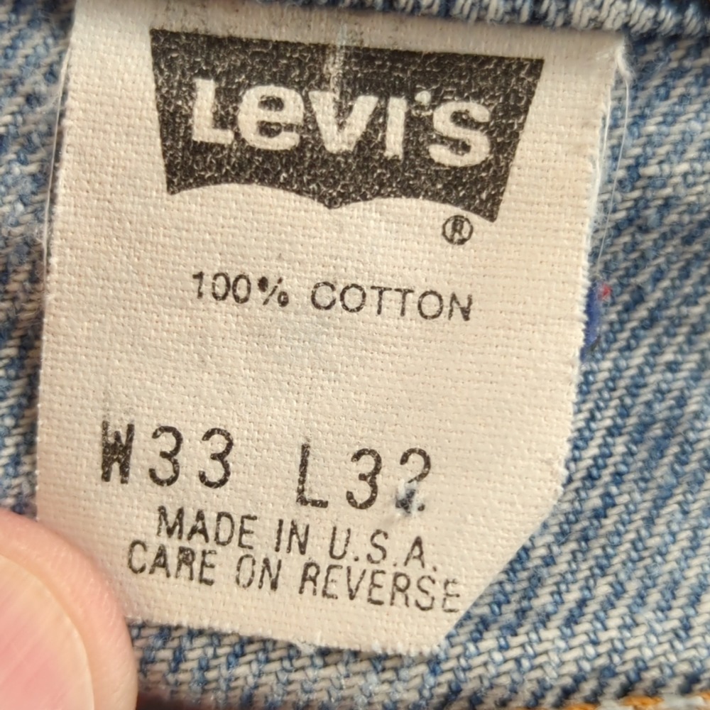 Vintage 90s Levis 550 Jorts Mens 33 (Fits 32) Blue Light Wash Faded Cut Off USA - Picture 4 of 14